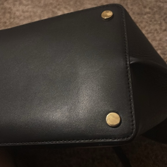 Michael Kors Black Leather tote - Picture 6 of 10